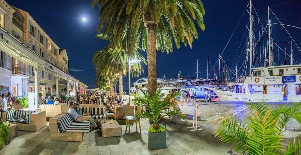 Riva Marina Hvar Hotel Hvar Town Eksteriør bilde